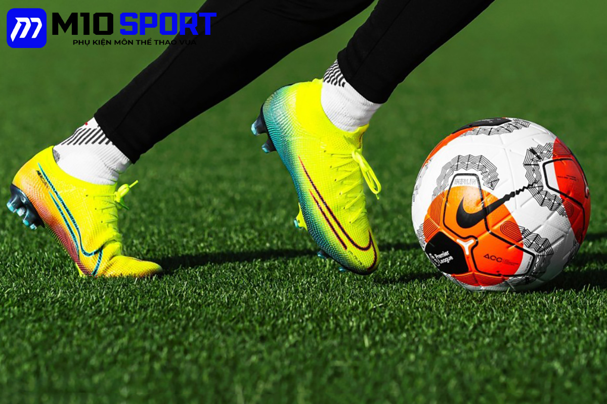 Giày bóng đá Nike sân cỏ tự nhiên Giày bóng đá Nike sân cỏ tự nhiên